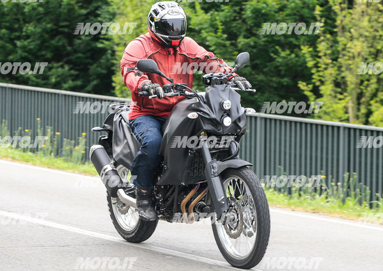 Yamaha Ténéré 700? Un teaser e la presentazione il 6 settembre Yamaha Ténéré 700? Un teaser e la presentazione il 6 settembre