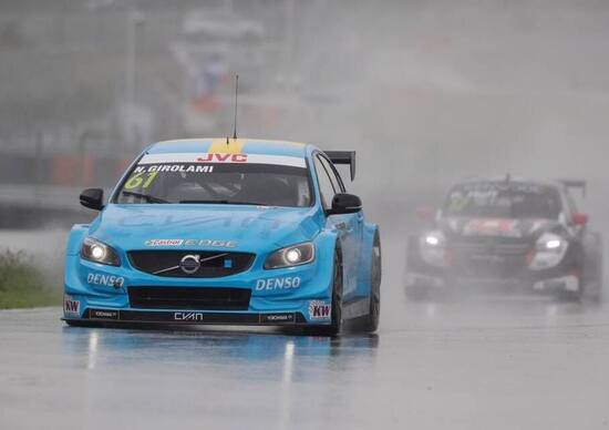 WTCC 2017, Cina, Main Race: gara sospesa per la pioggia