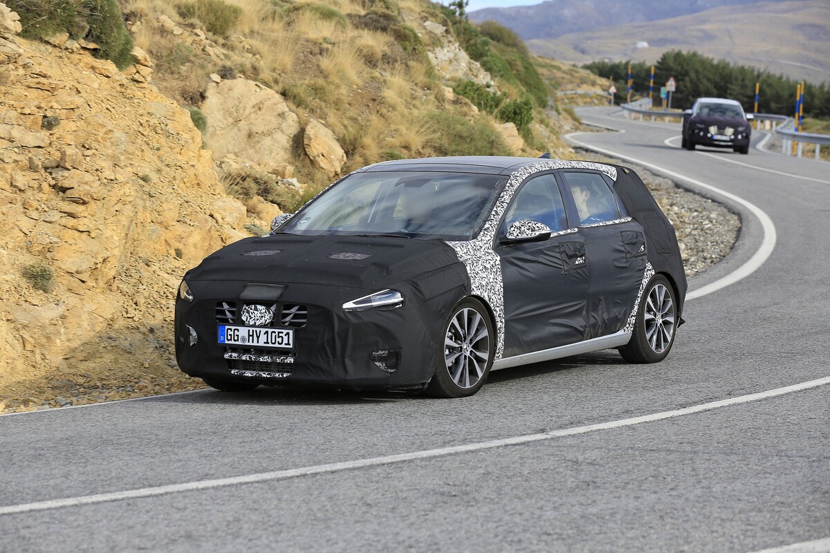 Hyundai I Restyling In Arrivo Anche Per La I N Foto Spia News