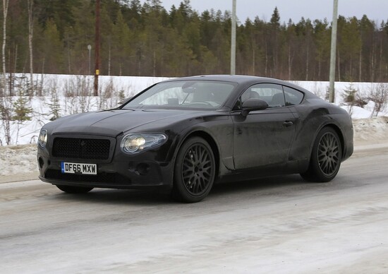 Nuova Bentley Continental GT: immagini dai collaudi sulla neve Nuova Bentley Continental GT: immagini dai collaudi sulla neve
