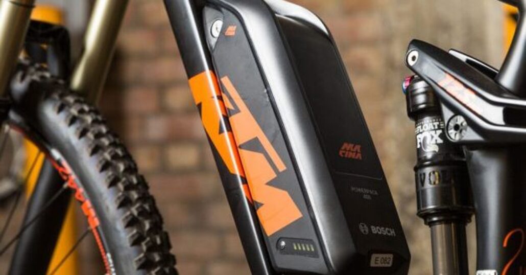 Sempre più italiani in sella... alle E-Bike