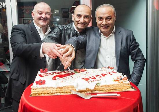 Ducati Firenze, grande festa per i 15 anni di attività Ducati Firenze, grande festa per i 15 anni di attività