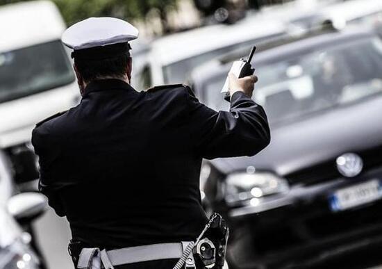 Roma nella morsa dello smog: settimana di targhe alterne. Informazioni e orari Roma nella morsa dello smog: settimana di targhe alterne. Informazioni e orari