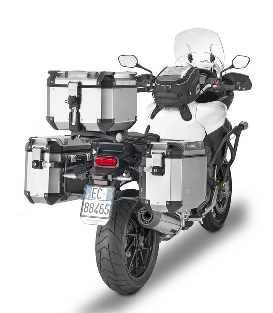 GIVI: accessori per la Honda Crossrunner 800 GIVI: accessori per la Honda Crossrunner 800