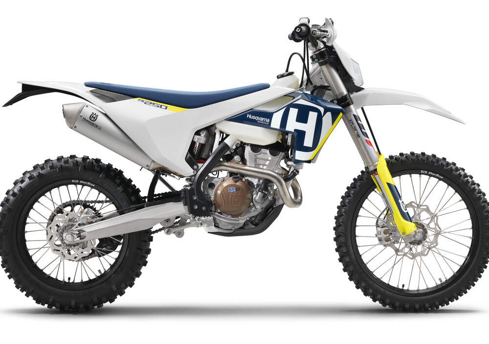 Husqvarna FE 250 (2018), prezzo e scheda tecnica - Moto.it