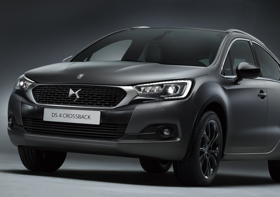 DS 4 Crossback, arriva l'edizione limitata Moondust DS 4 Crossback, arriva l'edizione limitata Moondust