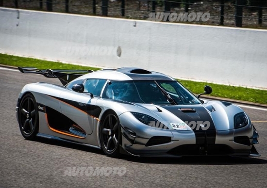 Koenigsegg One:1, il video del record a Spa Koenigsegg One:1, il video del record a Spa