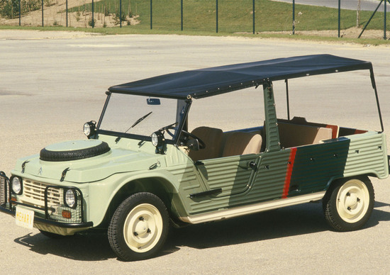 Citroen Mehari: la spiaggina potrebbe tornare Citroen Mehari: la spiaggina potrebbe tornare