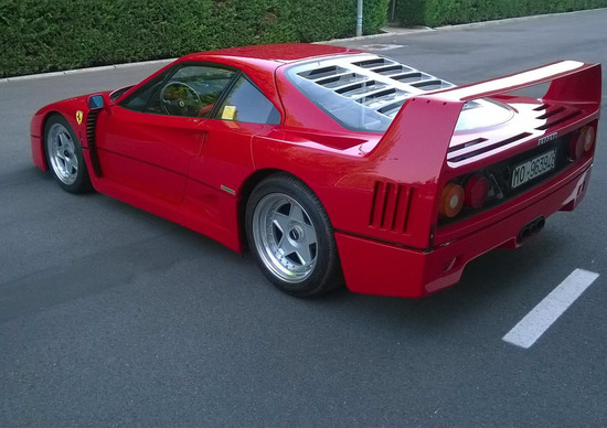 Ferrari F40 battuta all’asta per 1.12 milioni di dollari Ferrari F40 battuta all’asta per 1.12 milioni di dollari