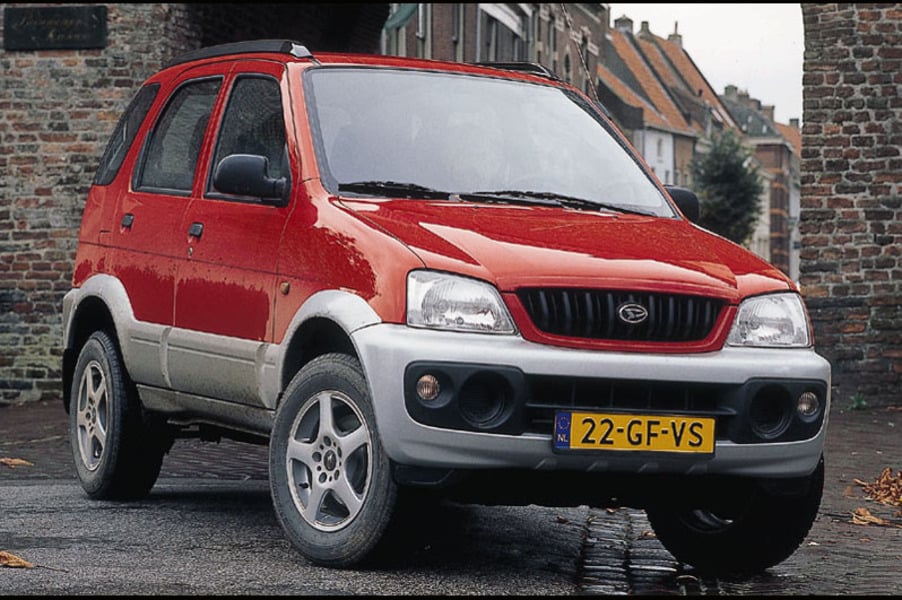 Дайхатсу териос 1.3. Дайхатсу Териос 2000. Daihatsu Terios 100. Daihatsu Terios j100. Daihatsu Terios 1997.