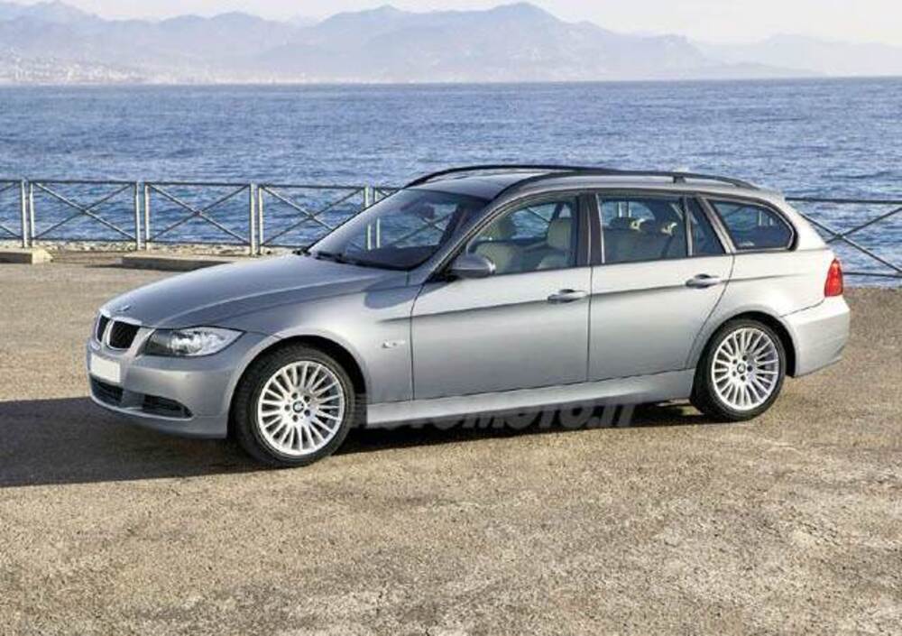 Bmw Serie 3 Touring 320D Cat Attiva (06/2005 - 09/2007): Prezzo E Scheda Tecnica - Automoto.it