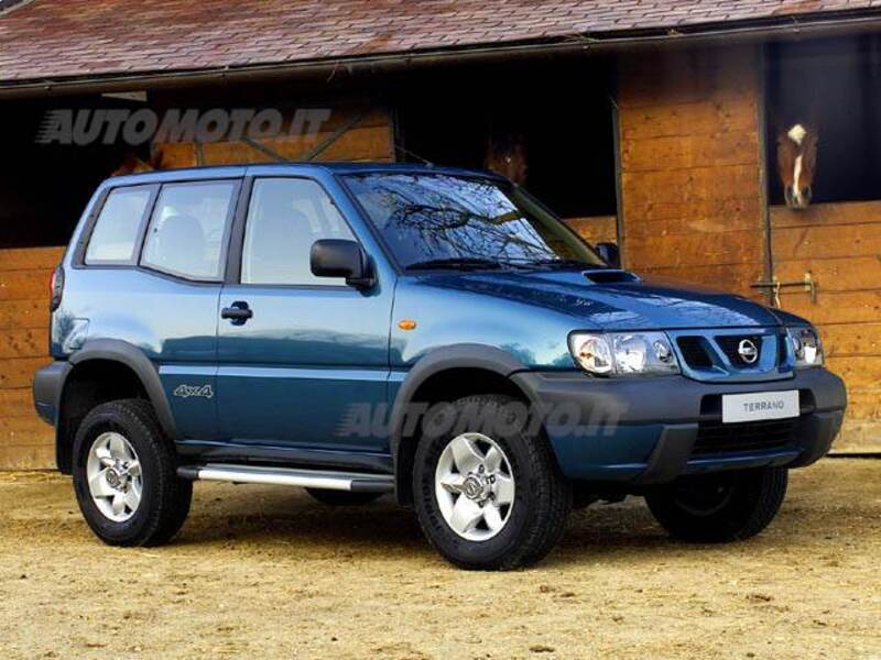 Спойлер nissan terrano 3