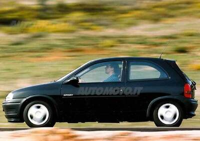 SCARICARE OPEL AGILA BATTERIA