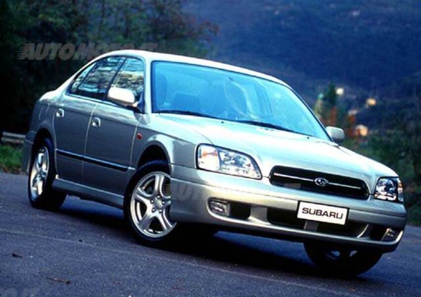 Subaru Legacy 2.5 16V cat AWD B4 GX (11/1999 12/2000