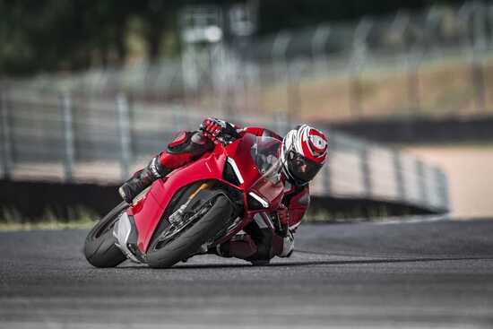Pirelli: nuovo Diablo Supercorsa SP Pirelli: nuovo Diablo Supercorsa SP