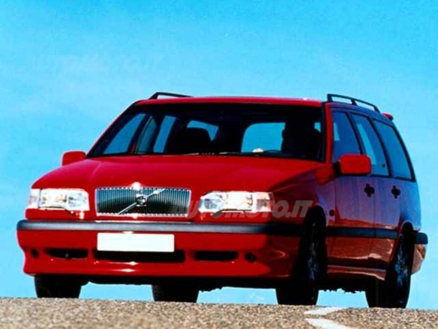 Volvo 850 2.3I Turbo 20V Cat Station Wagon R (10/1995 - 12/1996): Prezzo E Scheda Tecnica - Automoto.it