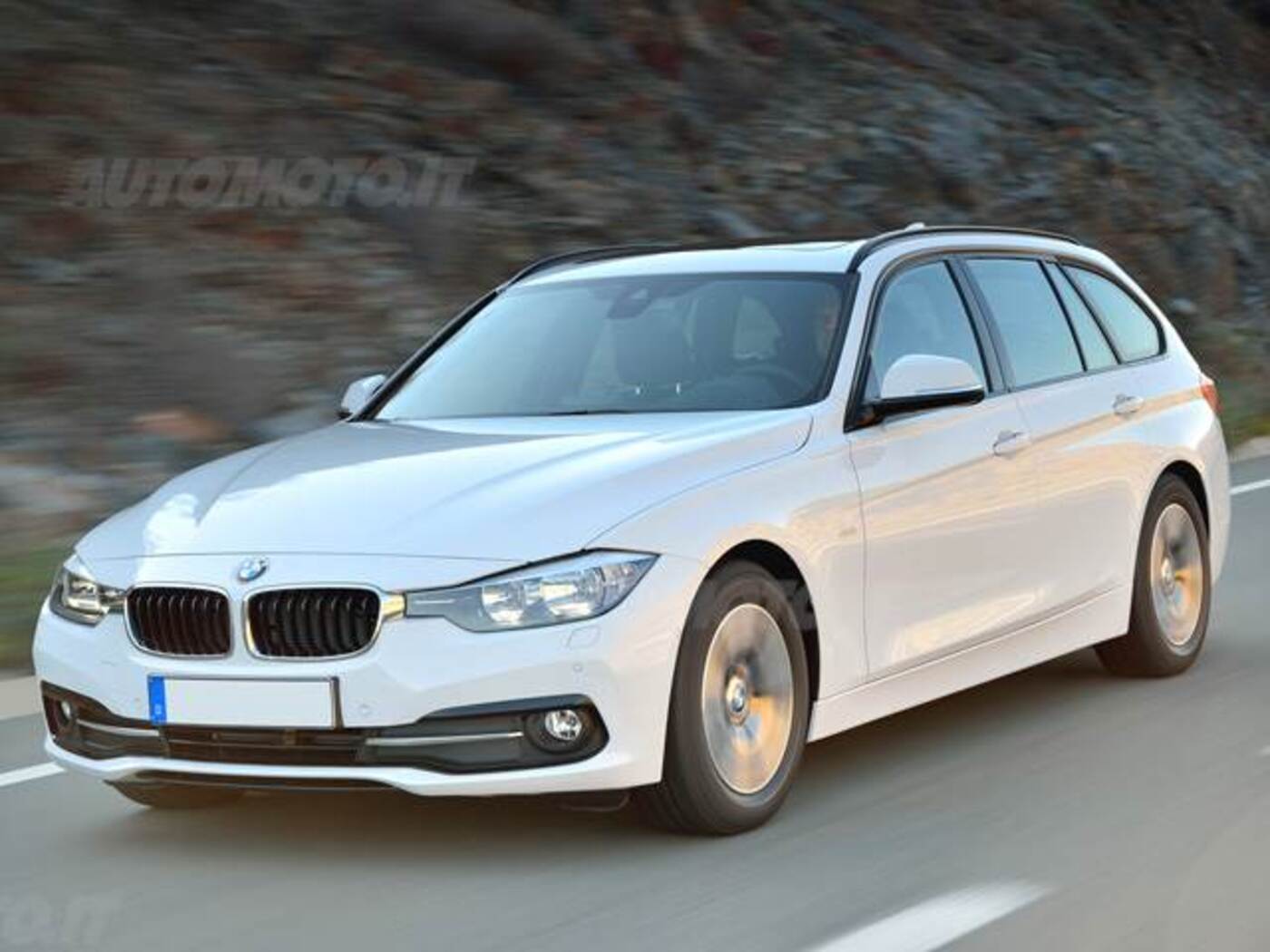 Bmw Serie 3 Touring 318D Msport (07/2015 - 05/2017): Prezzo E Scheda Tecnica - Automoto.it