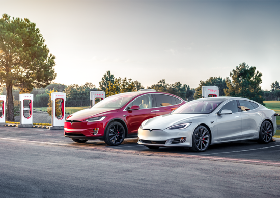 Tesla Supercharger, oltre 200 colonnine in Italia Tesla Supercharger, oltre 200 colonnine in Italia