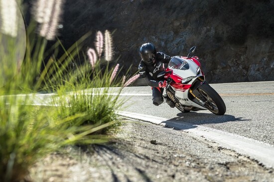 Alpinestars: collezione Spring 2018 Alpinestars: collezione Spring 2018