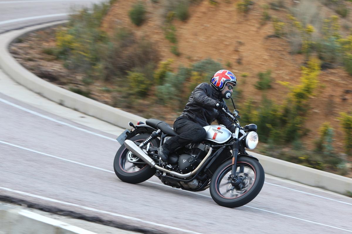 Prova Triumph Bonneville Street Twin - Prove - Moto.it