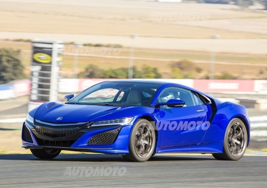 Honda NSX, le prestazioni della supercar ibrida giapponese Honda NSX, le prestazioni della supercar ibrida giapponese