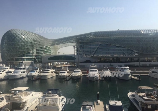 Staurenghi e la F.1 vista dall'hospitality Pirelli. Il GP di Abu Dhabi Staurenghi e la F.1 vista dall'hospitality Pirelli. Il GP di Abu Dhabi
