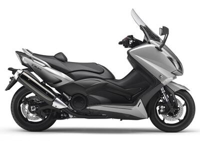 SCARICA TMAX 530 BATTERIA