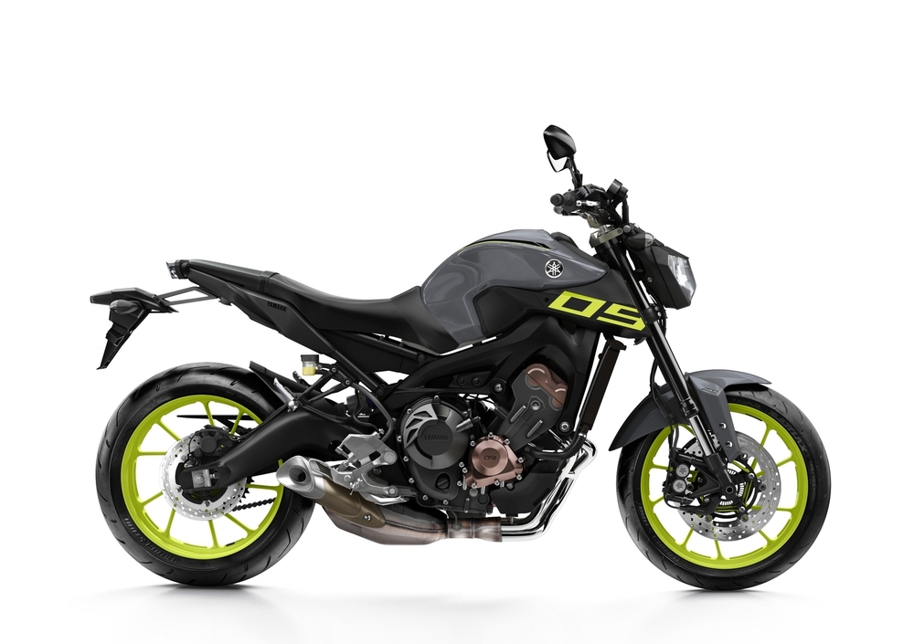 Yamaha MT09 ABS (2016), prezzo e scheda tecnica Moto.it