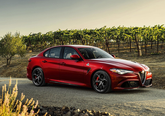 Alfa Romeo Giulia: in ritardo perché ha fallito tutti i crash test? L'azienda nega Alfa Romeo Giulia: in ritardo perché ha fallito tutti i crash test? L'azienda nega