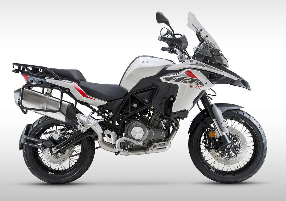 benelli trk 502 x adventure