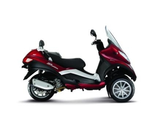Piaggio MP3 LT 300 Piaggio MP3 LT 300