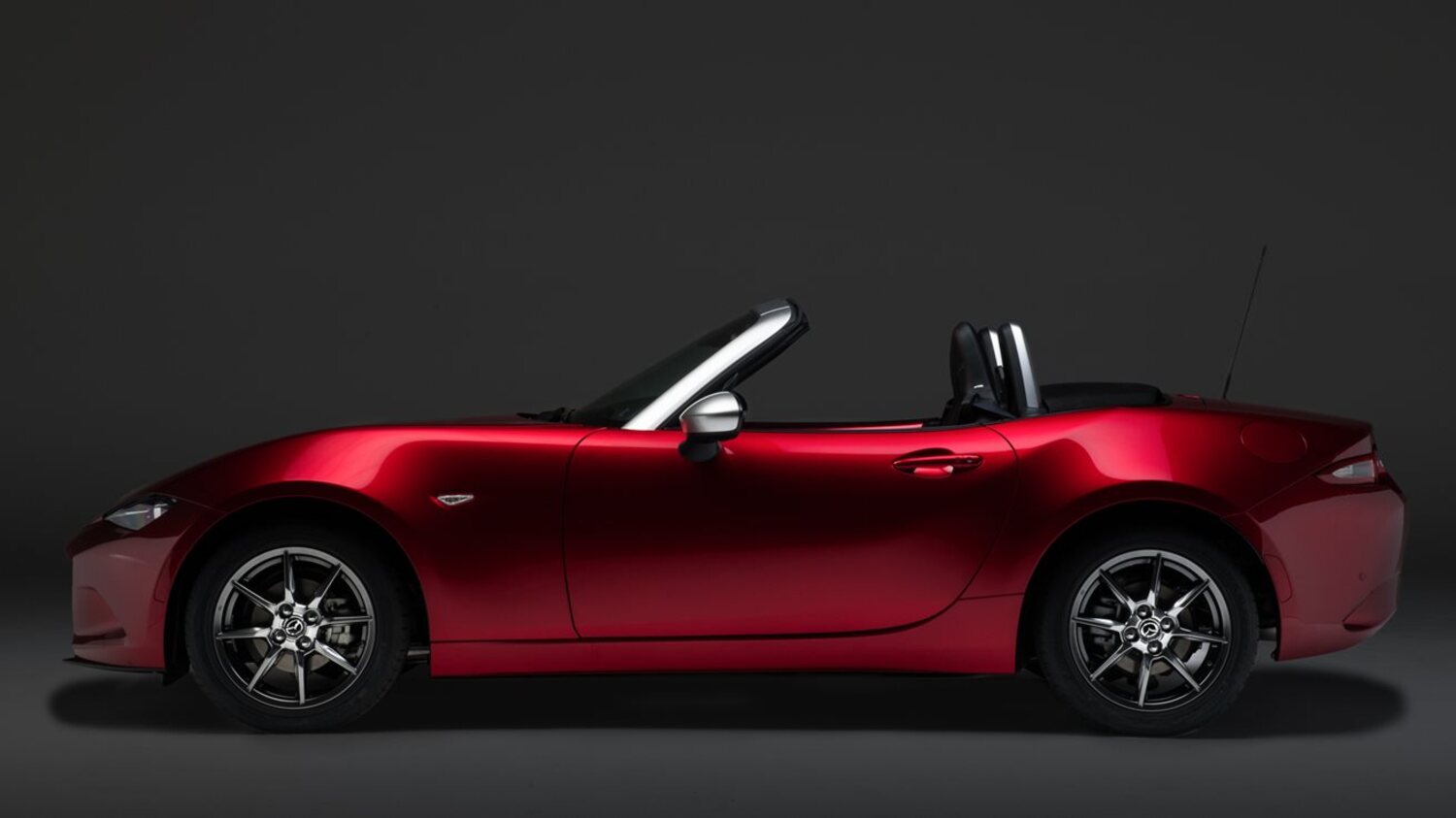 Mazda MX-5 Limited Edition Pollini Heritage