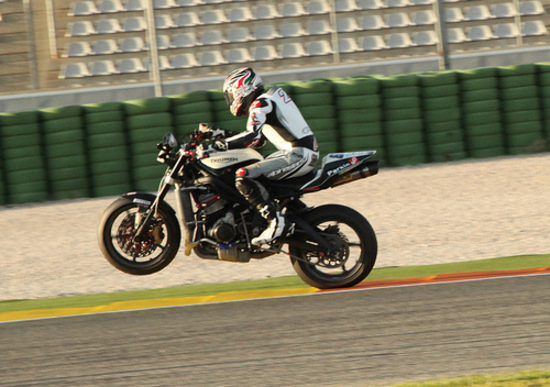 McCoy prova la Street Triple R McCoy prova la Street Triple R