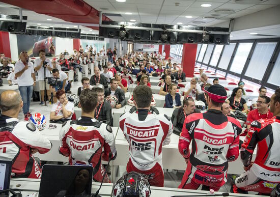Ducati Riding Experience 2016, date e circuiti Ducati Riding Experience 2016, date e circuiti