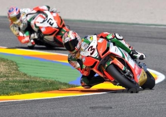 Max primo nella seconda sessione di prove a Valencia Max primo nella seconda sessione di prove a Valencia