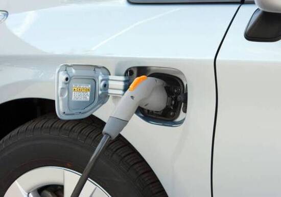 De Vita: «Sull’elettrico troppo ottimismo, sul diesel ancora pregiudizi e falsità» De Vita: «Sull’elettrico troppo ottimismo, sul diesel ancora pregiudizi e falsità»