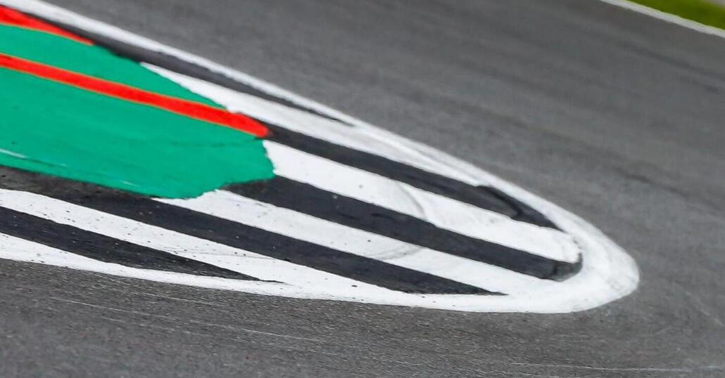 Cancellazione MotoGP Silverstone: le motivazioni della Safety Commission Cancellazione MotoGP Silverstone: le motivazioni della Safety Commission