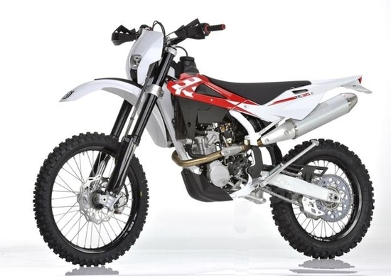 Le nuove Husqvarna TC 250, TE 250 e 310 2011 Le nuove Husqvarna TC 250, TE 250 e 310 2011