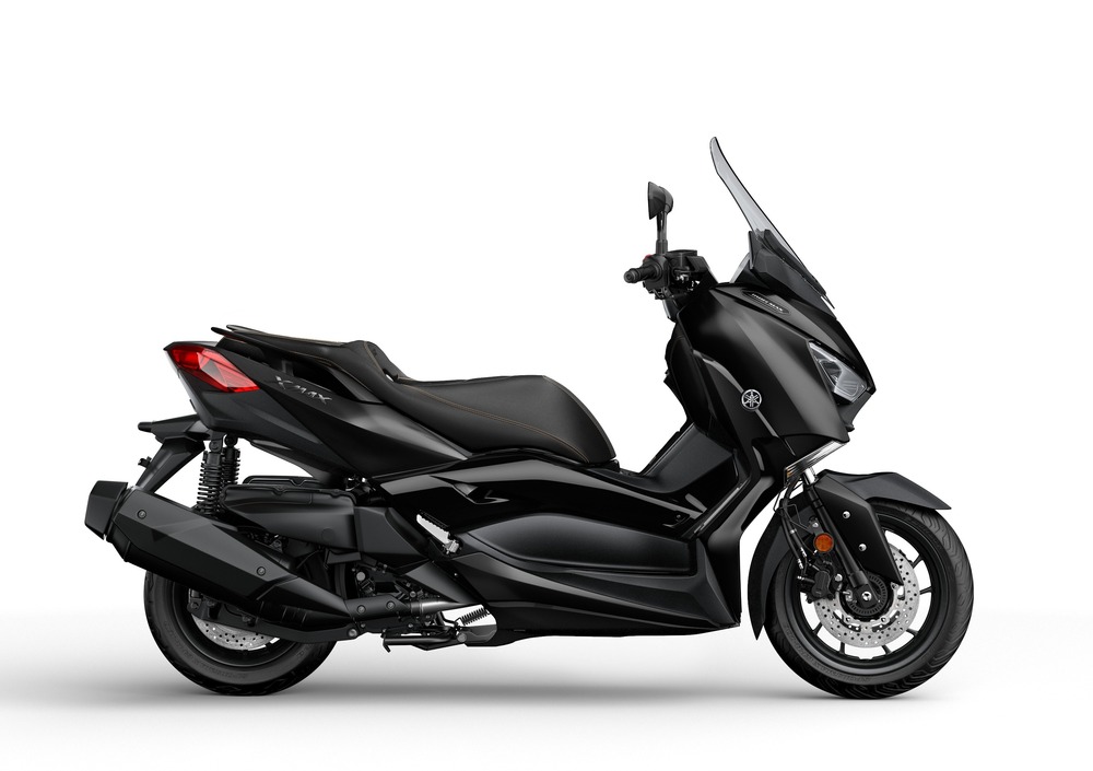  Yamaha  X  Max  400 Iron Max  2019  prezzo e scheda tecnica 