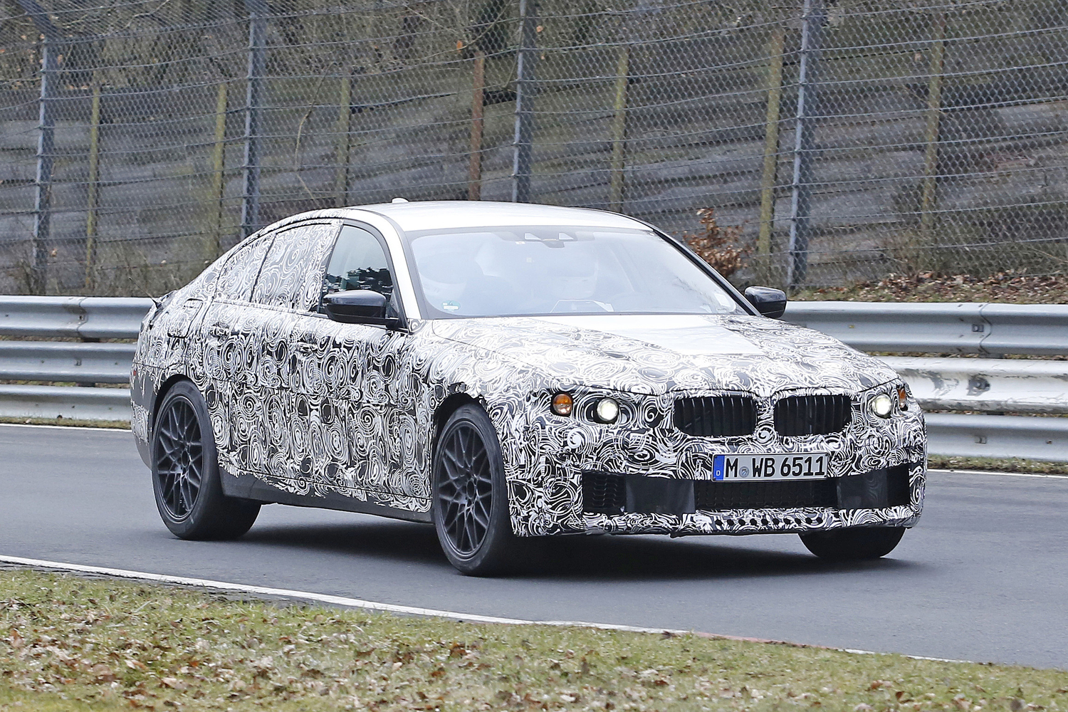 Nuova BMW M5: spiata al Nurburgring, sarà dotata di xDrive