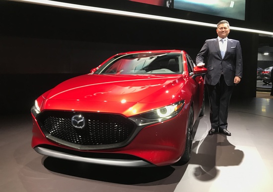 Salone di Los Angeles 2018, Beppu: «Mazda3? Una sfida ingegneristica» Salone di Los Angeles 2018, Beppu: «Mazda3? Una sfida ingegneristica»