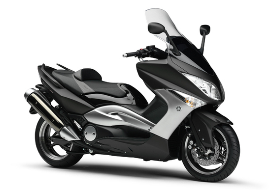 All'EICMA Yamaha presenta il TMAX TechMAX All'EICMA Yamaha presenta il TMAX TechMAX
