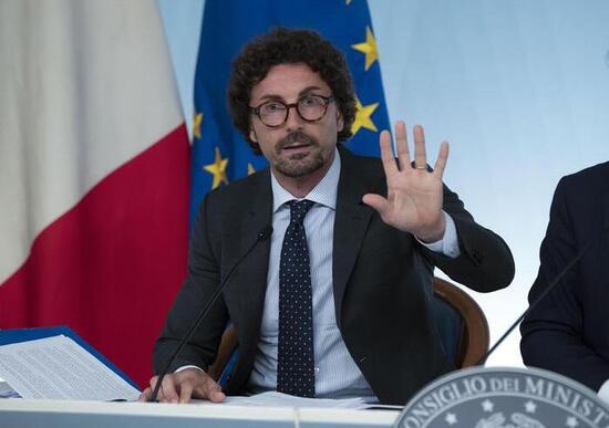Toninelli, TAV: «Analisi costi/benefici pronta a fine gennaio» Toninelli, TAV: «Analisi costi/benefici pronta a fine gennaio»