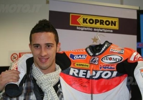 Andrea Dovizioso in prima linea per i diritti dei bambini Andrea Dovizioso in prima linea per i diritti dei bambini