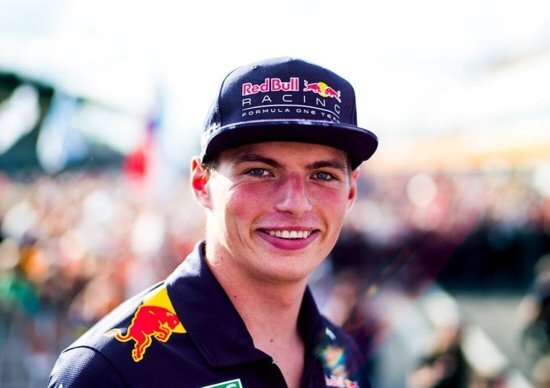 Verstappen e Norris correranno a Bathurst su iRacing Verstappen e Norris correranno a Bathurst su iRacing