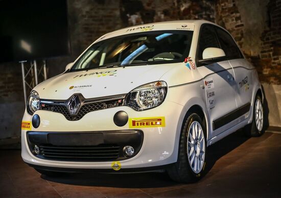 Renault Twingo R1, il ritorno nei rally di una “tutto dietro” Renault Twingo R1, il ritorno nei rally di una “tutto dietro”