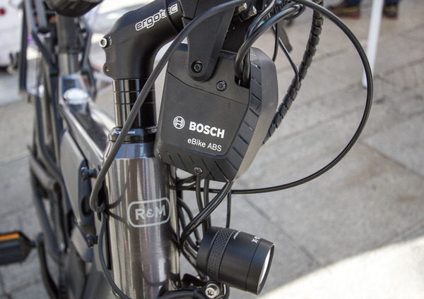 Test ABS Bosch per le eBike. Cosè e come va