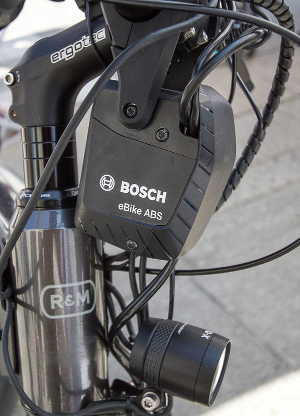 Test ABS Bosch per le eBike. Cosè e come va