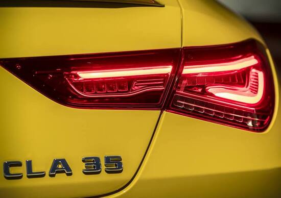 Mercedes-AMG CLA 35, il teaser Mercedes-AMG CLA 35, il teaser