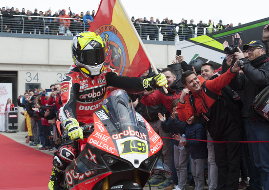 SBK 2019. Bautista vince tutto ad Aragón SBK 2019. Bautista vince tutto ad Aragón